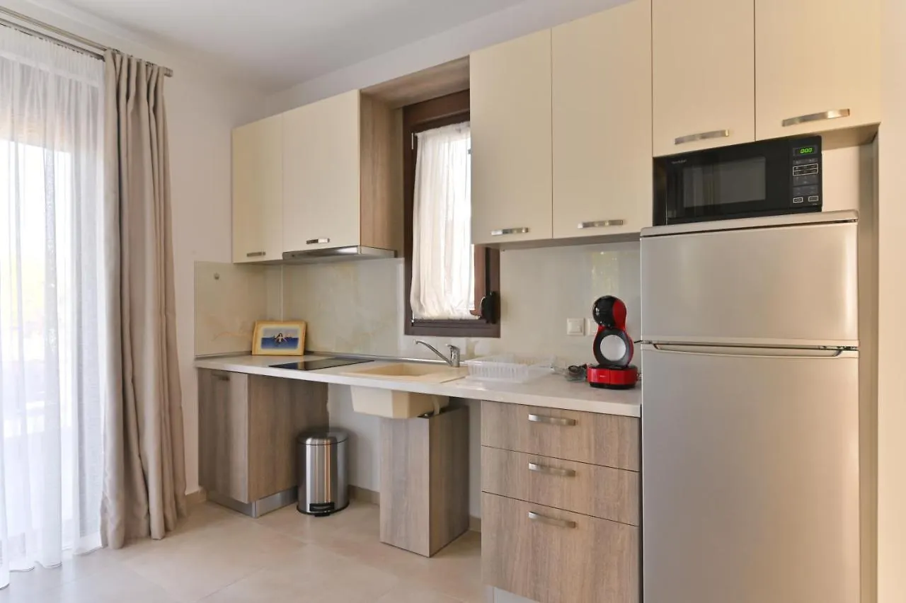 Kalli'S Apartments Nikiti   Nikiti (Sithonia)